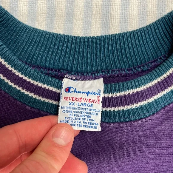 Vintage Champion Reverse Weave embroidered Spellout crewneck sweatshirt - Picture 7 of 11